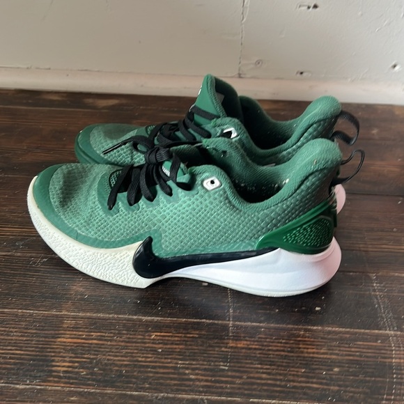 Nike Kobe Mamba Focus TB Gorge Green Youth 4.5 - Picture 3 of 7
